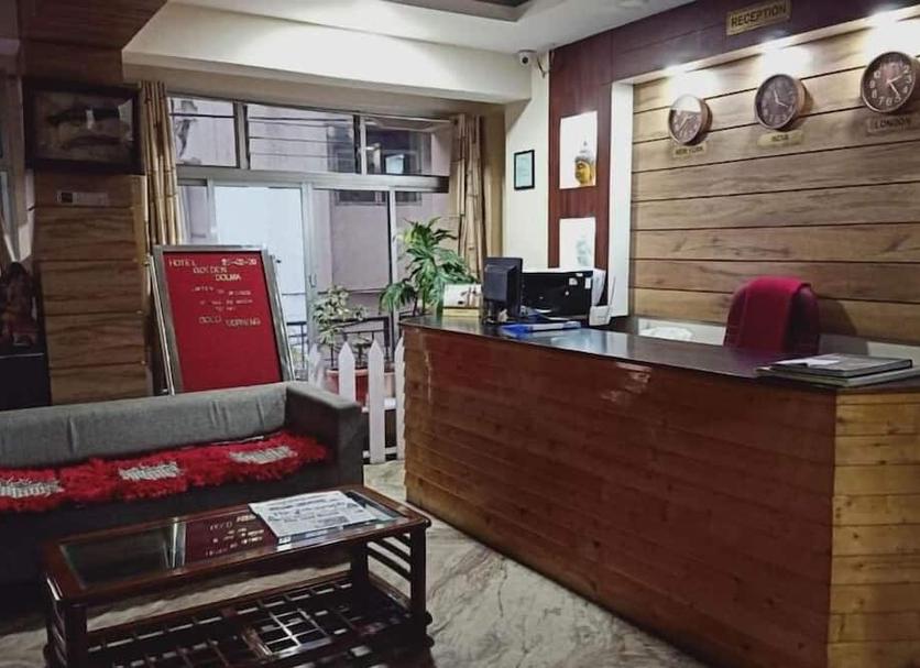 Lễ tân Ảnh