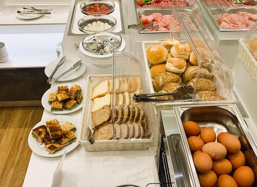 Buffet Ảnh