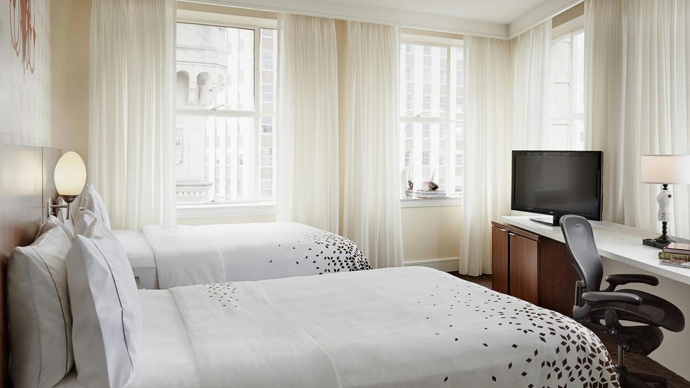 Renaissance New Orleans Pere Marquette French Quarter Area Hotel