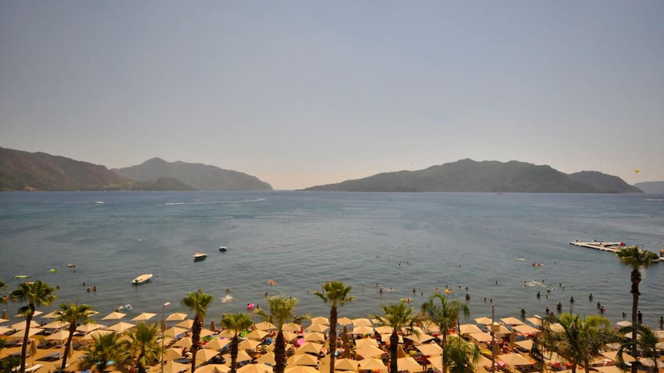 Maris Beach Otel