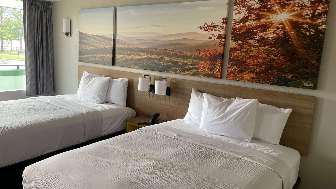 Days Inn by Wyndham Montgomery I-85