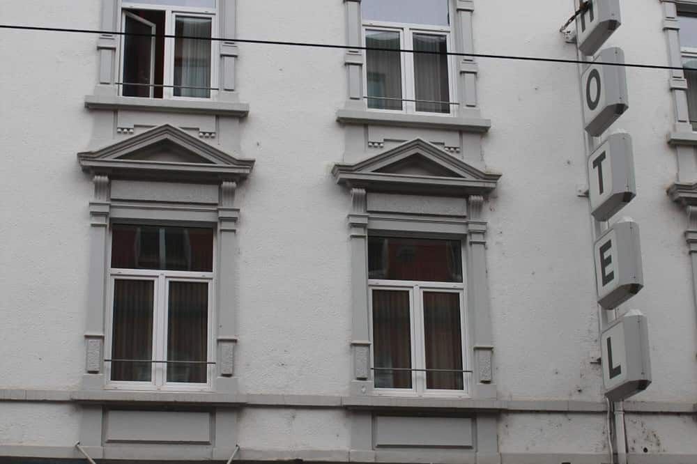 Toà nhà