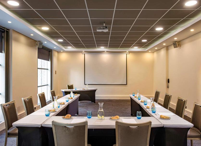 Conference room Ảnh