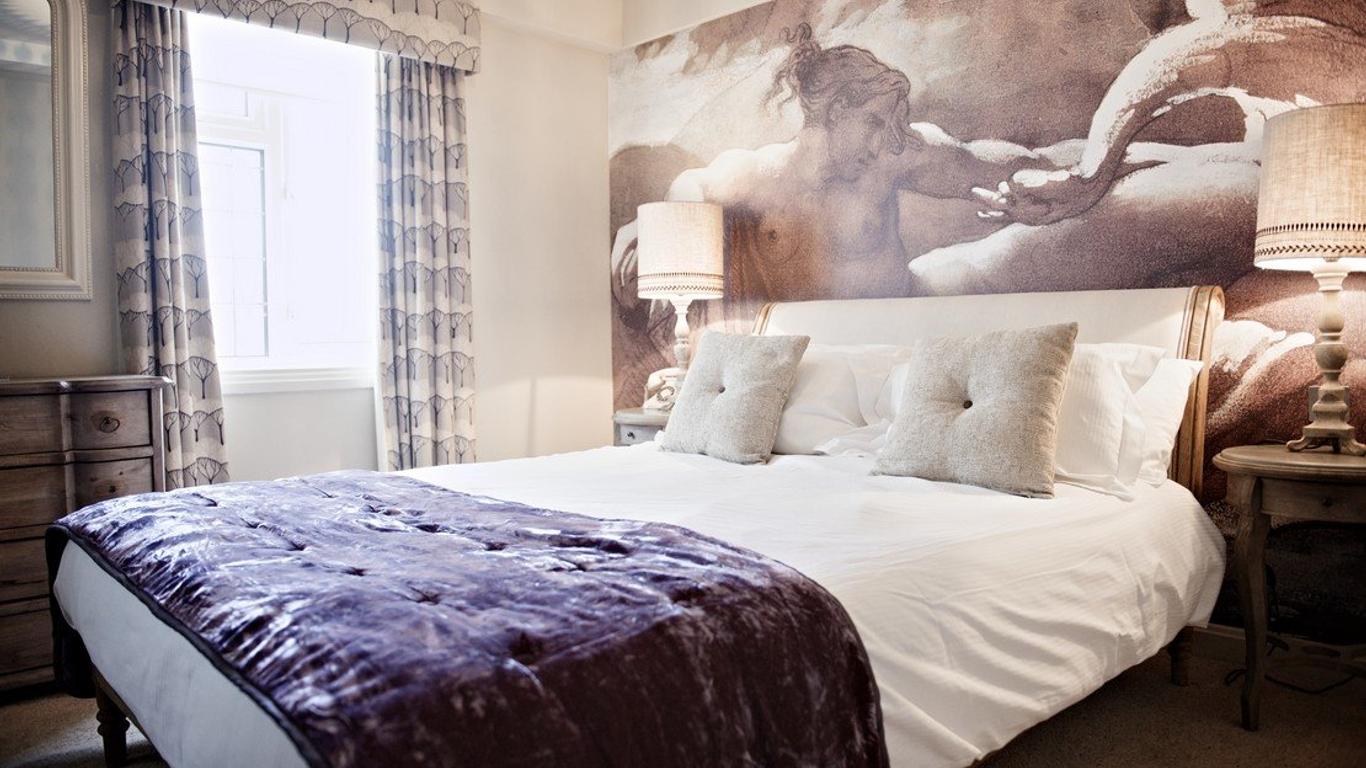 The White Swan Hotel