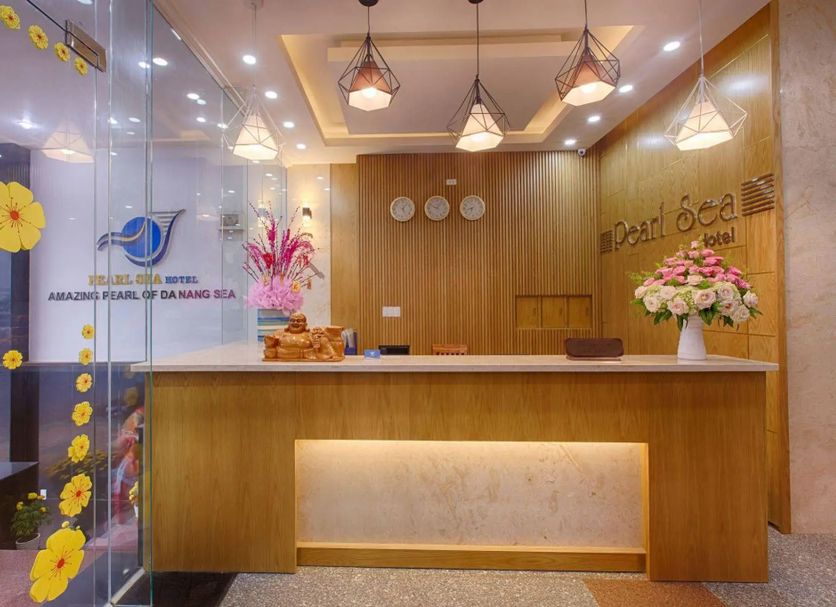 Lễ tân Ảnh