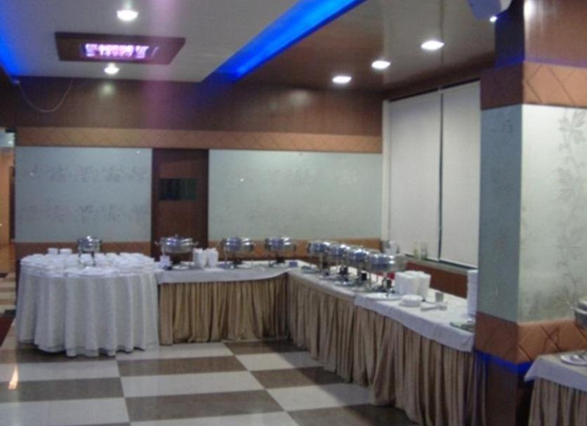 Buffet Ảnh