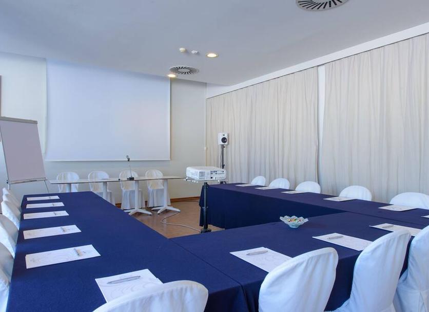 Conference room Ảnh