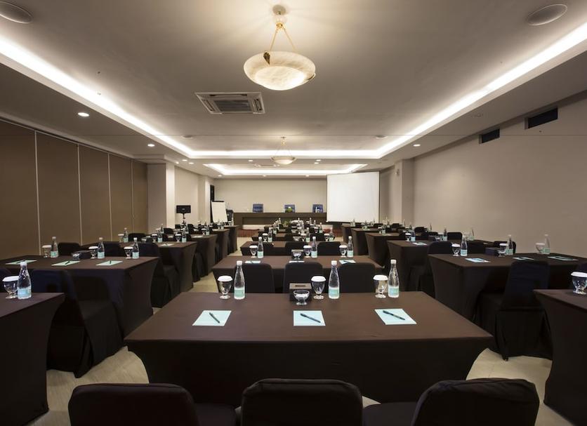 Conference room Ảnh
