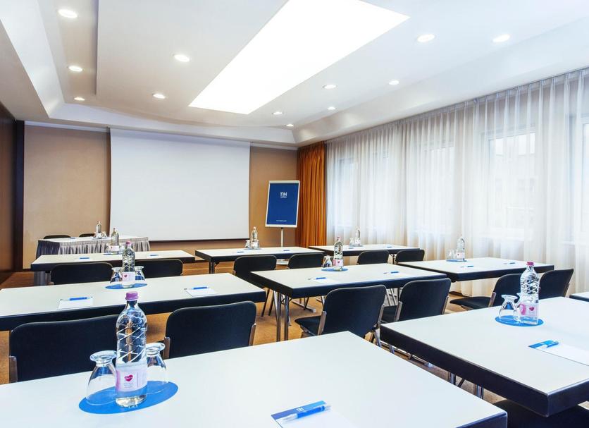 Conference room Ảnh