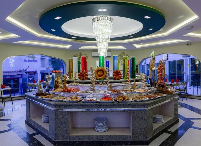 Buffet Ảnh