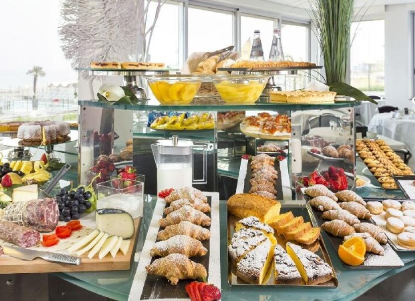Buffet Ảnh
