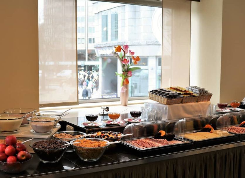 Buffet Ảnh