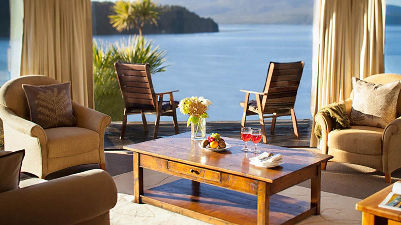 Solitaire Lodge