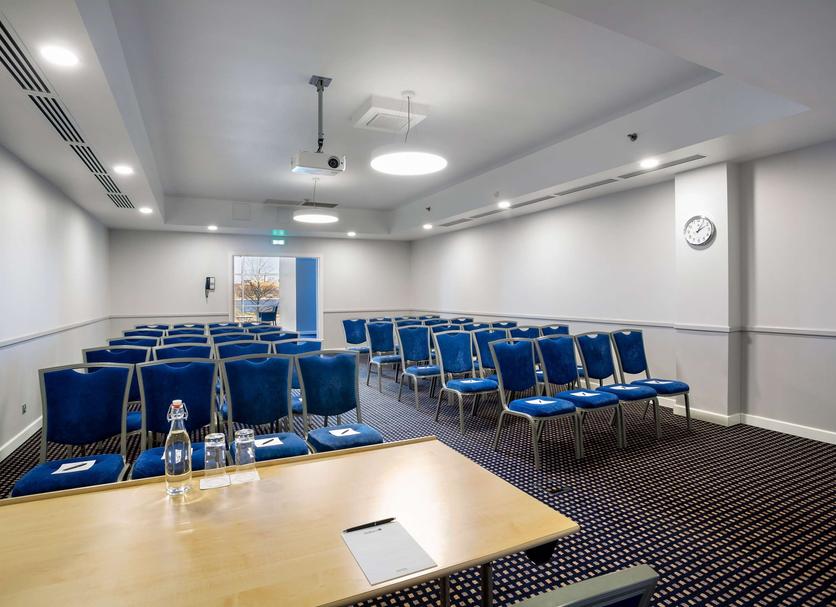 Conference room Ảnh
