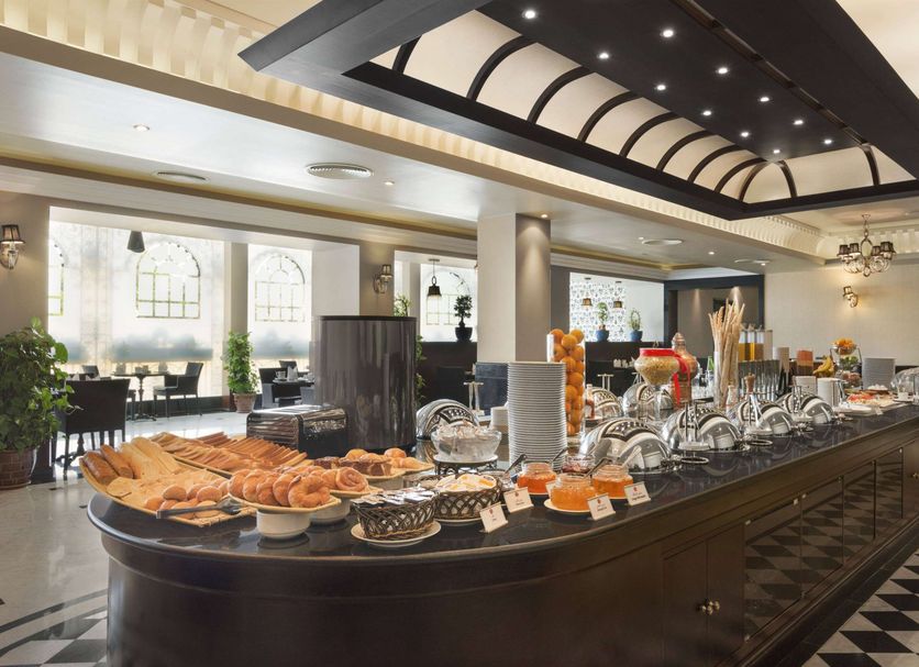 Buffet Ảnh