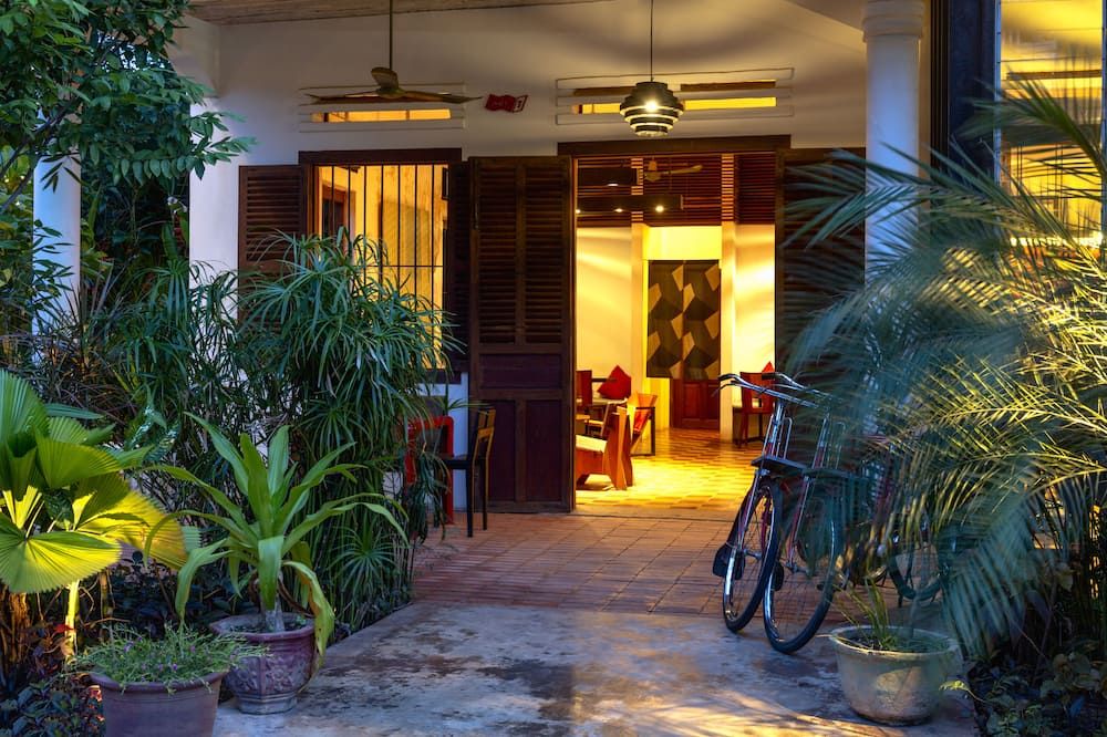 Cảnh ngoài trời