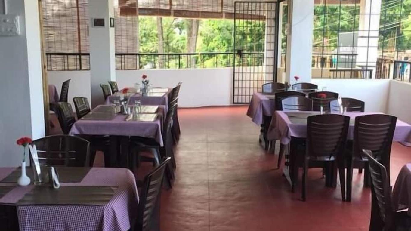 Aashiaanaa Residency Inn