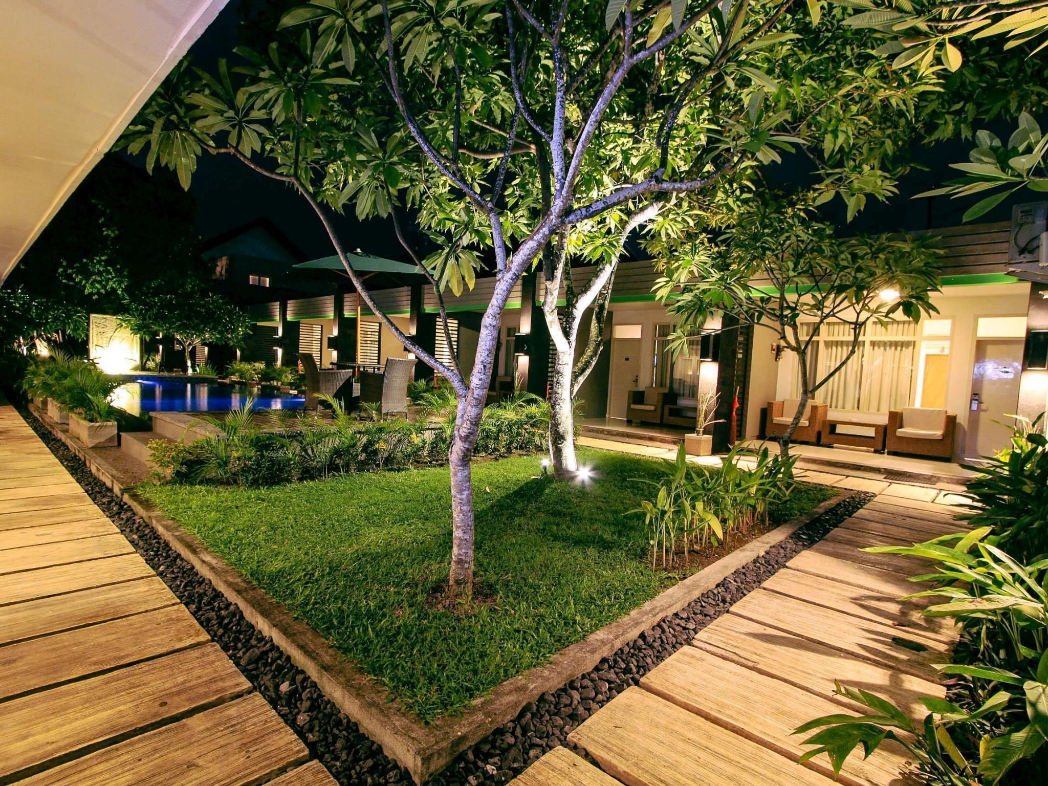 Cảnh ngoài trời