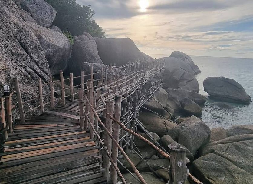 Khác Ảnh