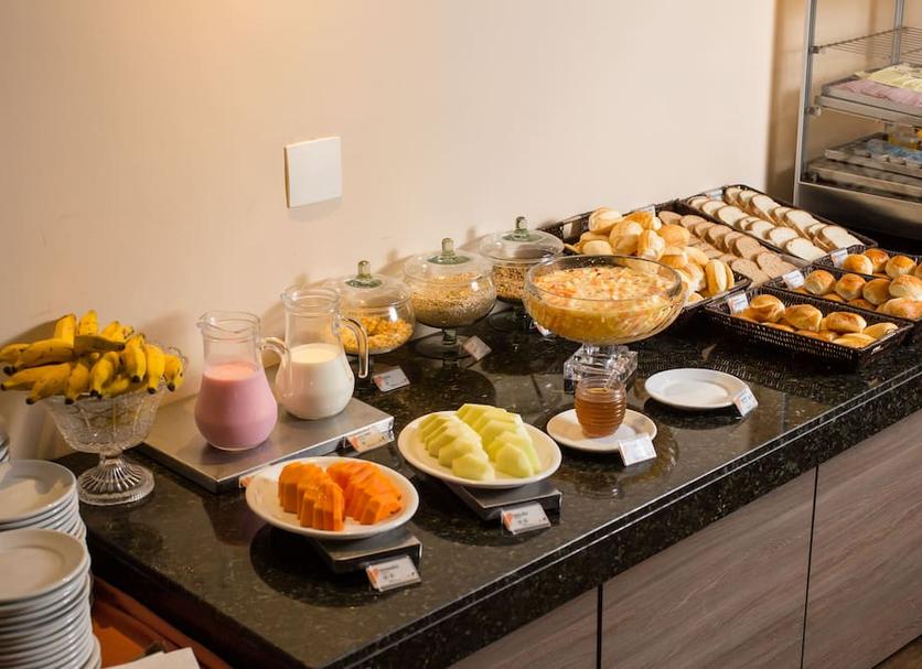 Buffet Ảnh