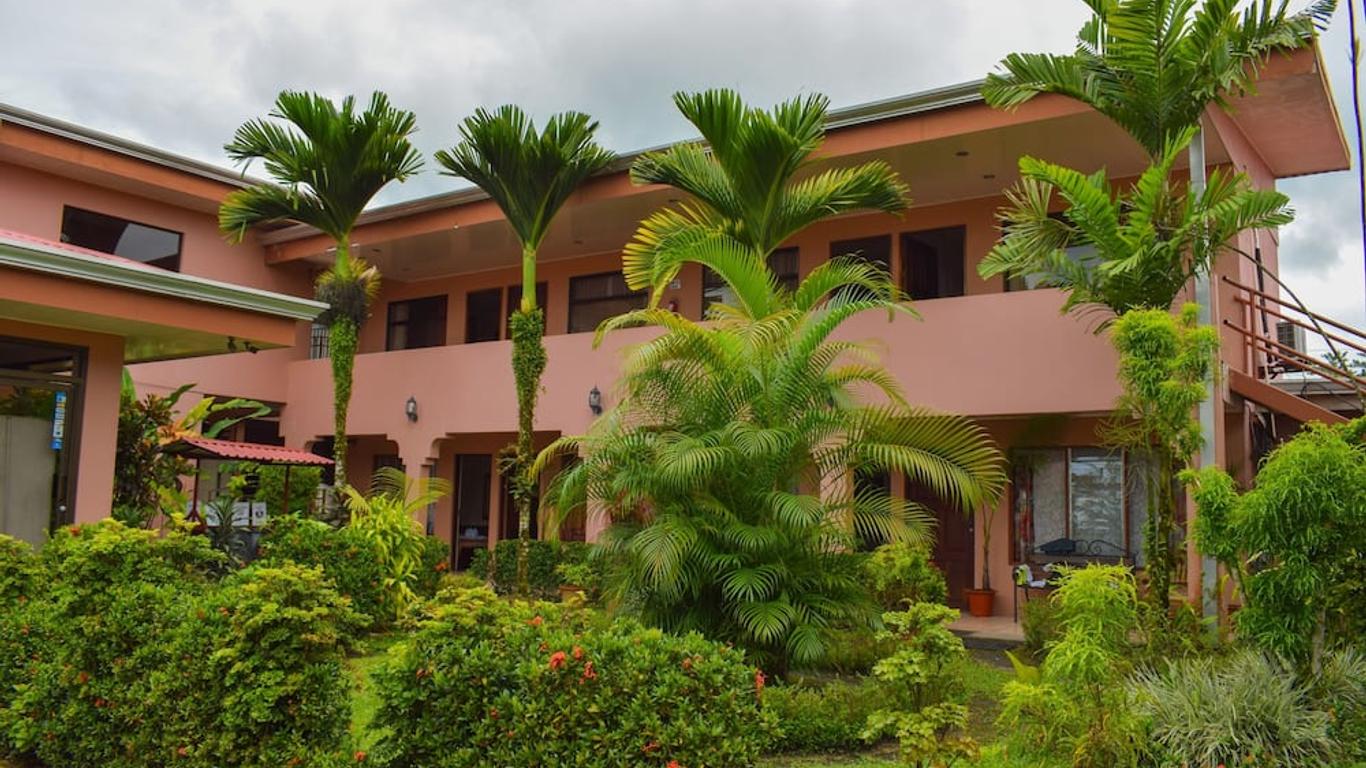 Hotel La Choza Inn