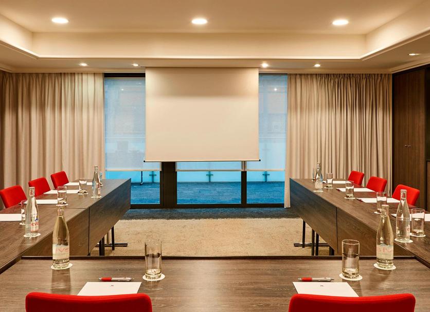 Conference room Ảnh