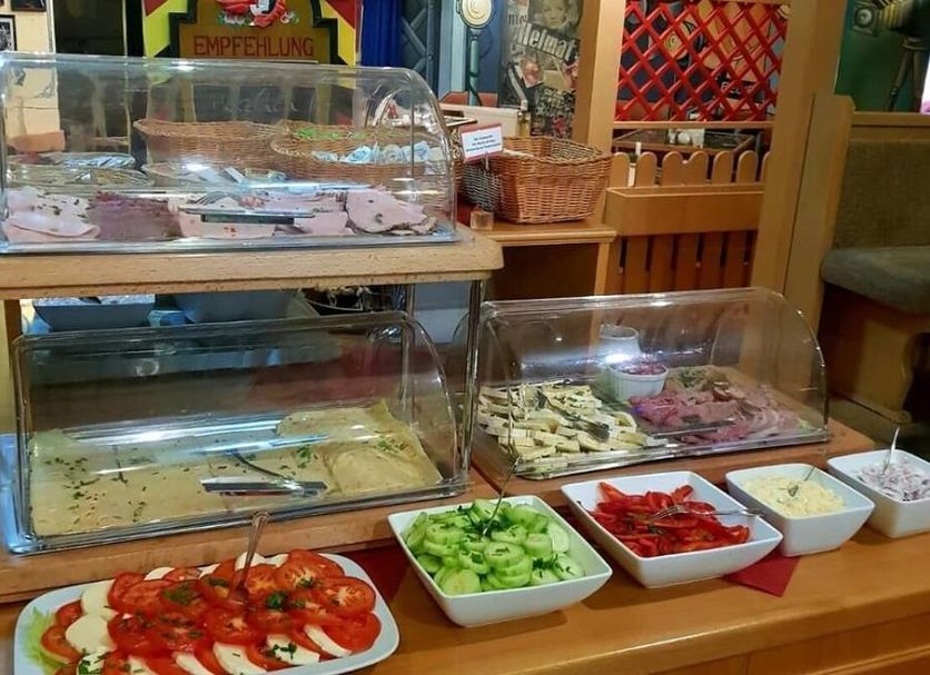 Buffet Ảnh