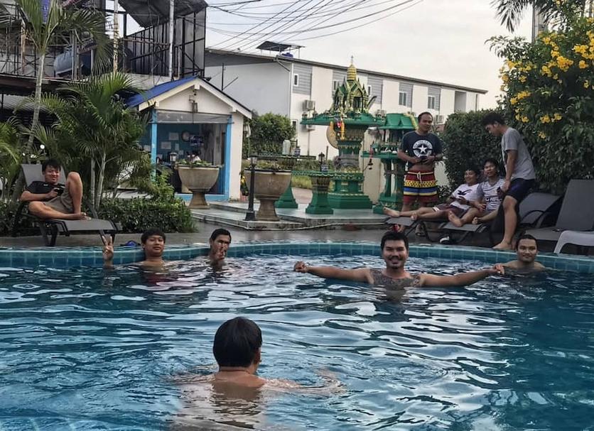 Khác Ảnh