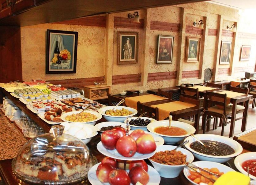 Buffet Ảnh
