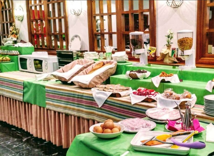 Buffet Ảnh