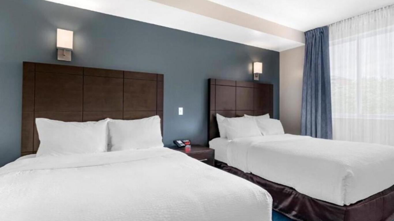 Econohotel Montreal