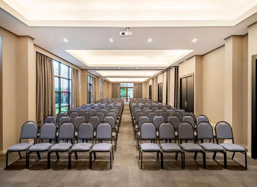 Conference room Ảnh