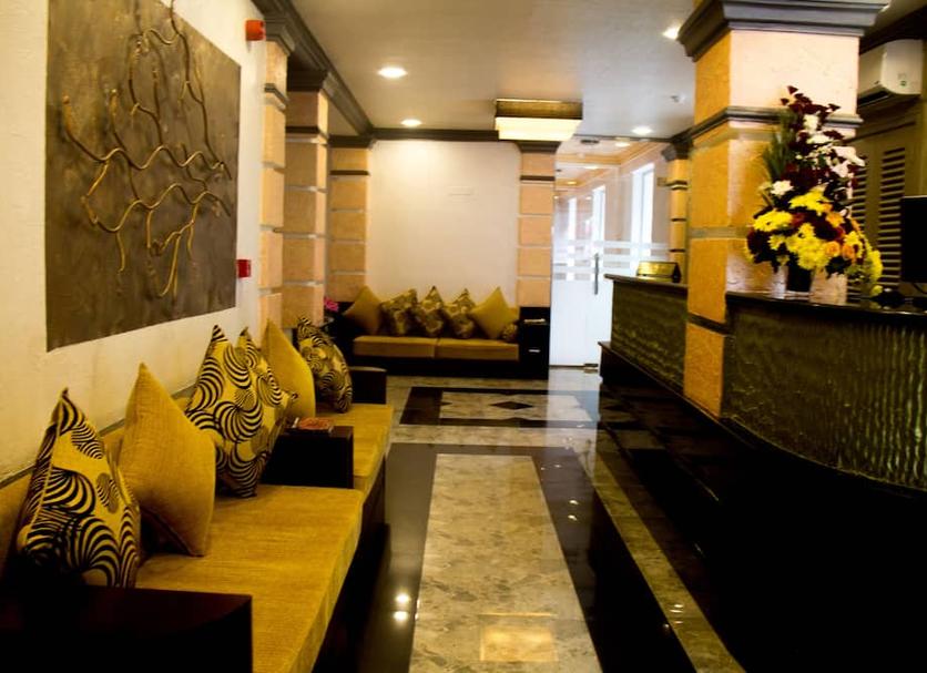 Lễ tân Ảnh