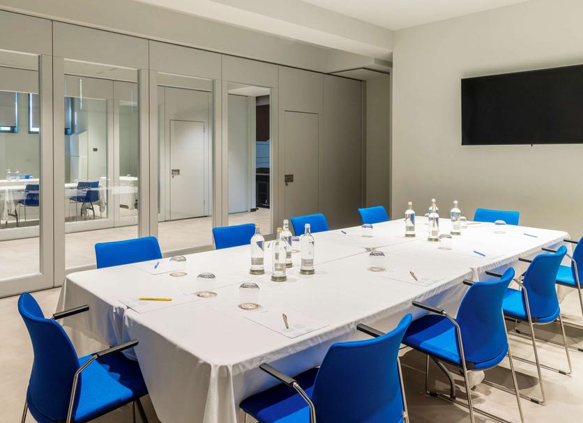 Conference room Ảnh