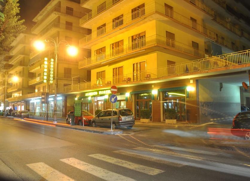 Toà nhà Ảnh