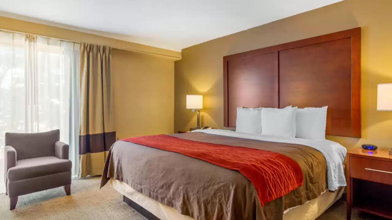 Holiday Inn Express Denver Central - North