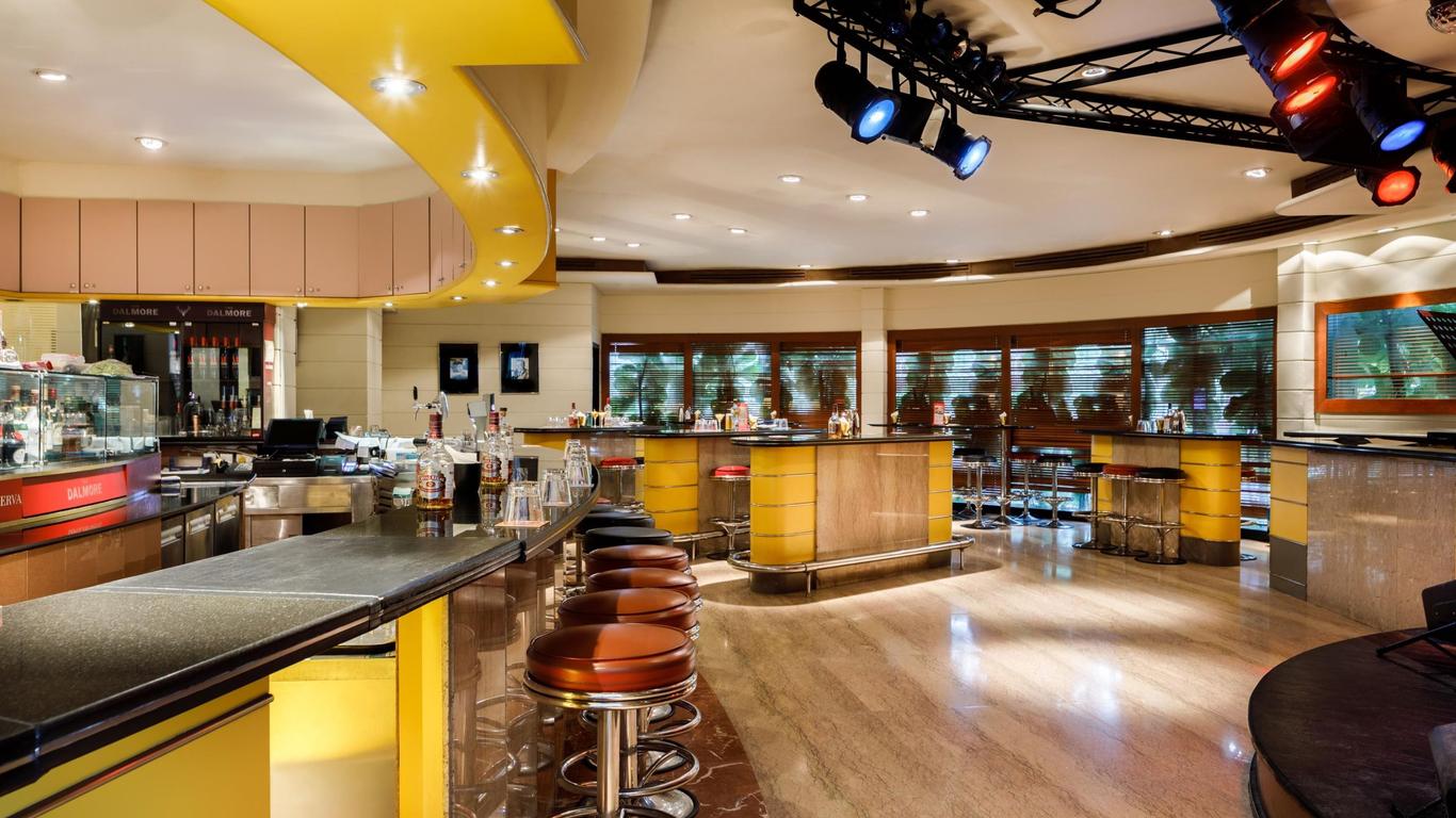Copthorne King's Hotel Singapore on Havelock (SG Clean)