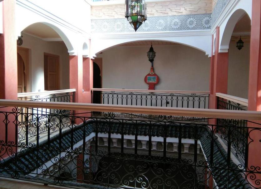 Khác Ảnh