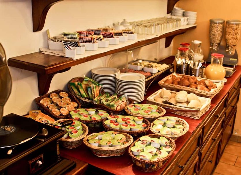 Buffet Ảnh