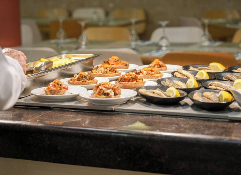 Buffet Ảnh