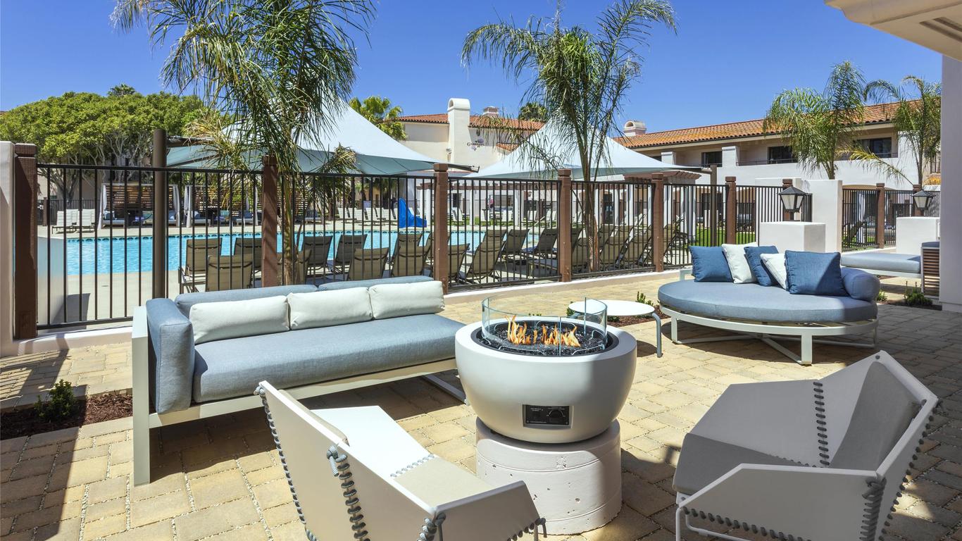 Hilton Santa Barbara Beachfront Resort