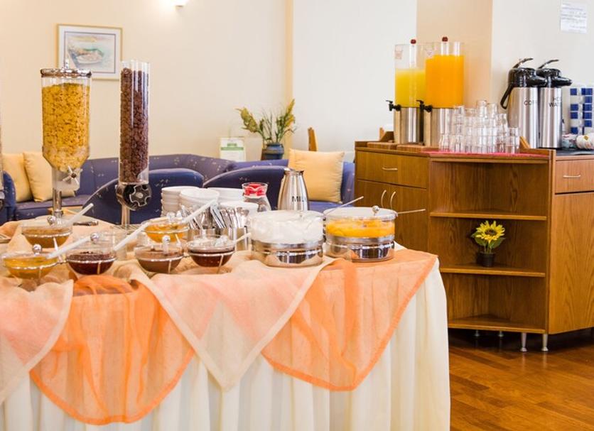 Buffet Ảnh
