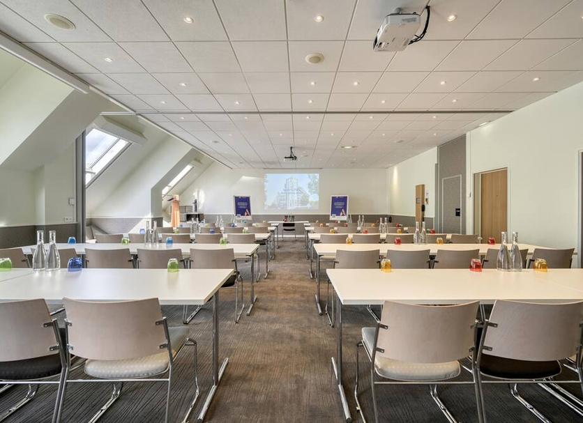 Conference room Ảnh