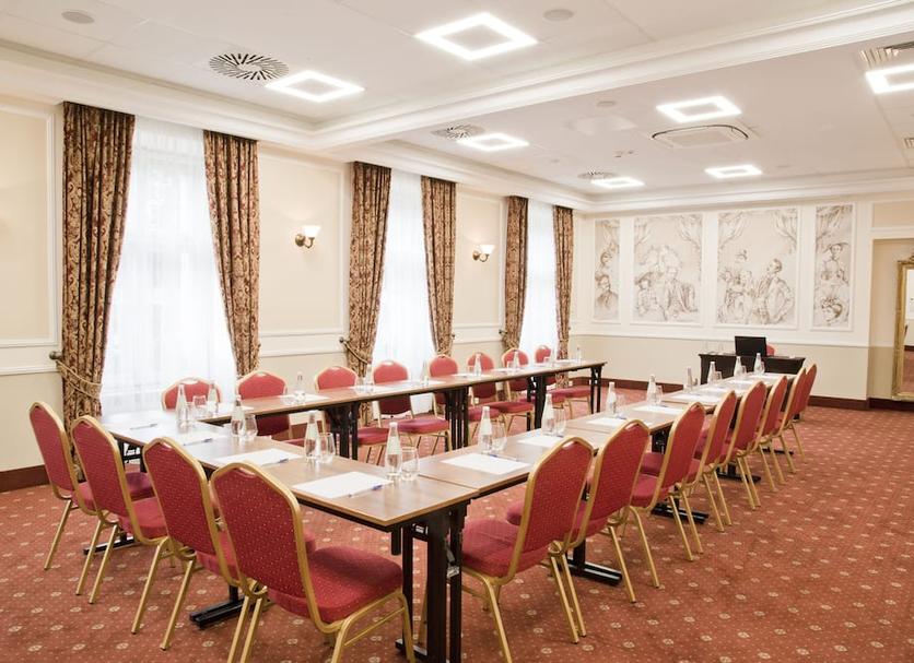 Conference room Ảnh