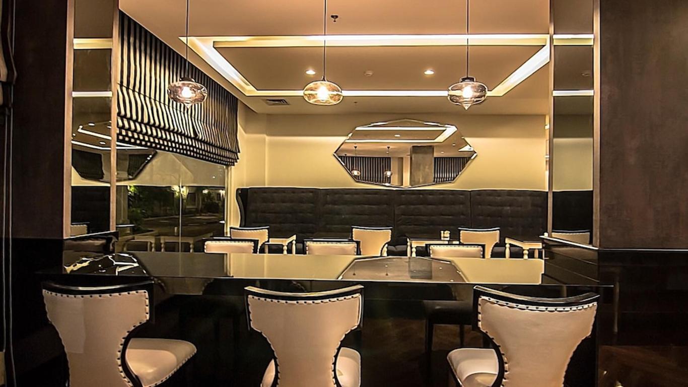 Diradja Hotel