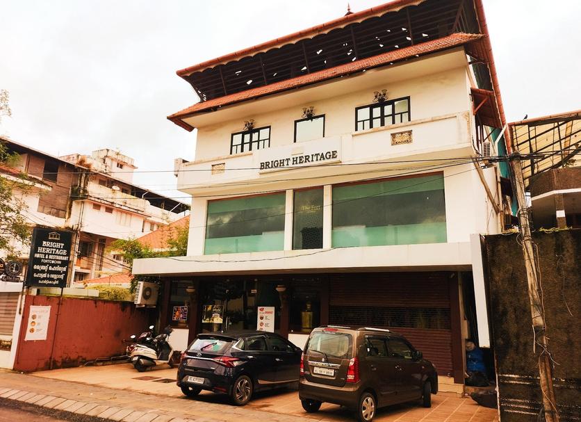 Toà nhà Ảnh