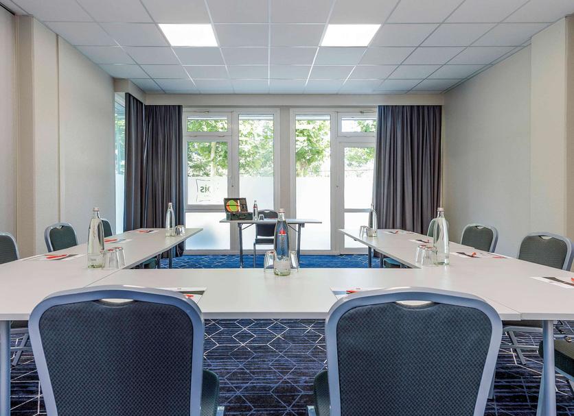 Conference room Ảnh