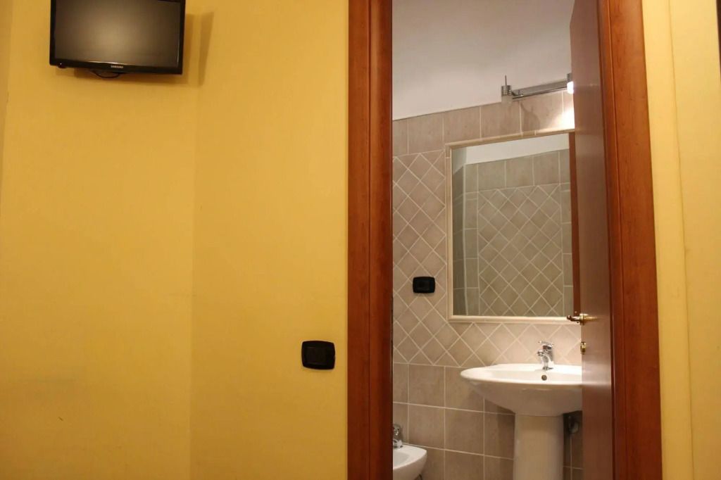 Khác
