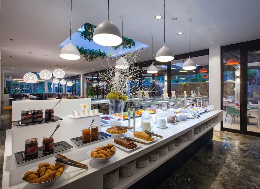 Buffet Ảnh