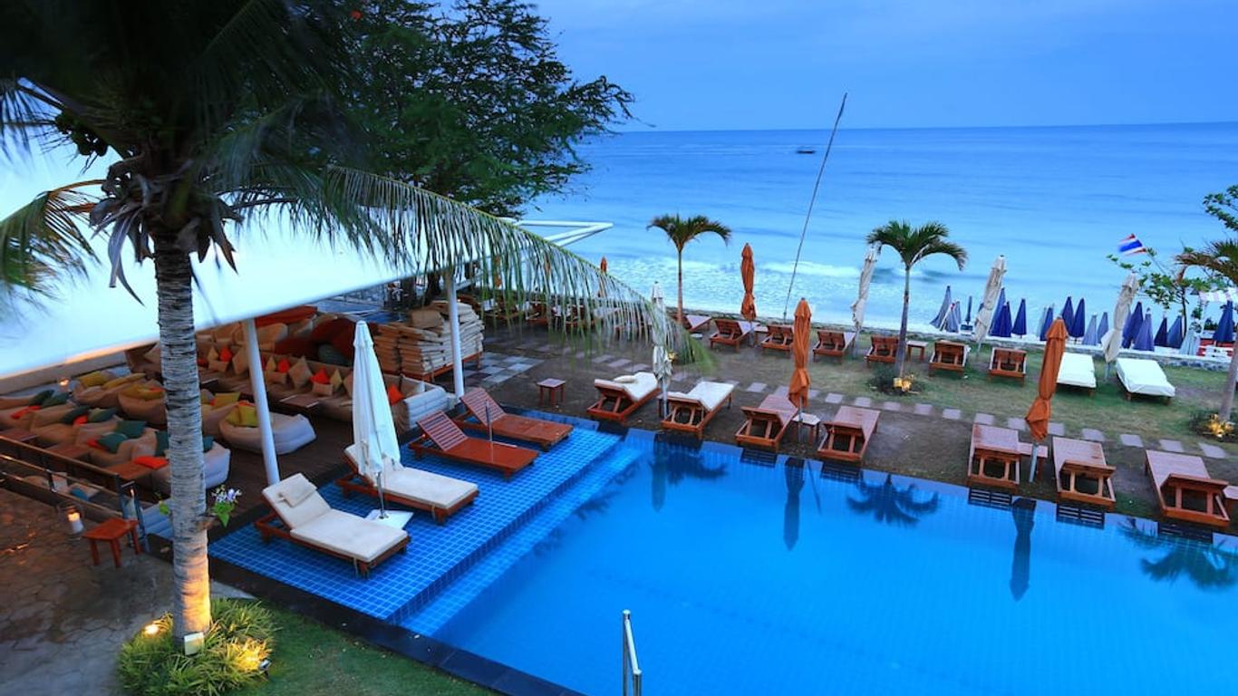 Sanae Beach Huahin
